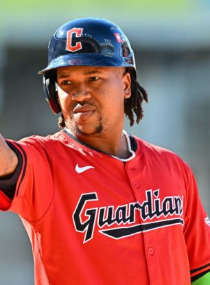 MLB: José Ramírez establece marca y conecta dos jonrones este martes