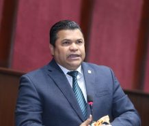 Tobías Crespo anuncia intención de aspirar a la Alcaldía del Distrito Nacional