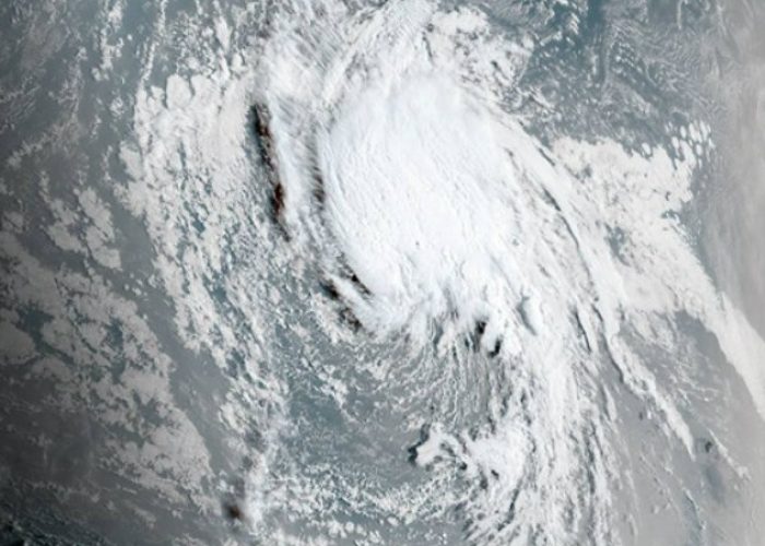 ¡Alerta! Se activa onda tropical #34 y podría convertirse en la tormenta Gabrielle