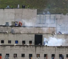 Al menos 17 presos resultaron muertos tras enfrentamiento en cárcel de Ecuador
