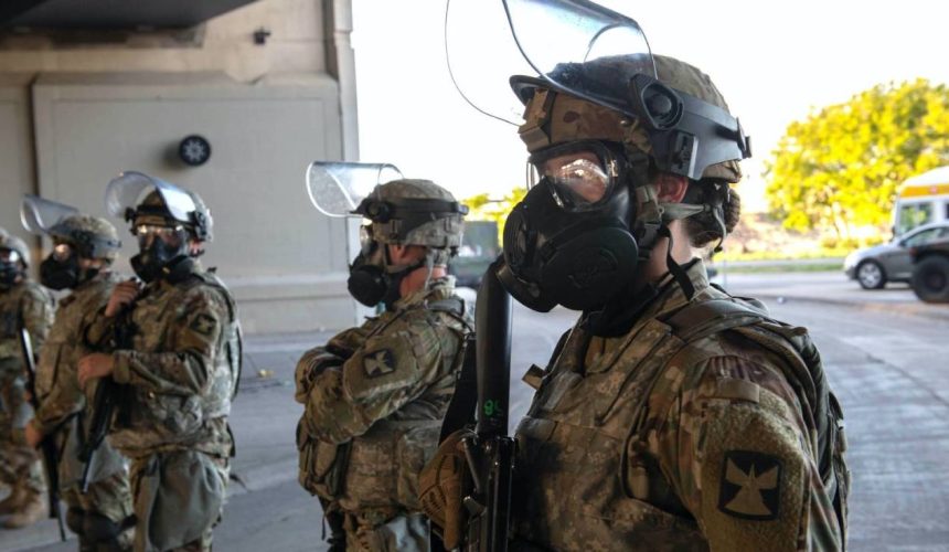 Oregón demanda a Trump para frene el envío de Guardia Nacional en su territorio