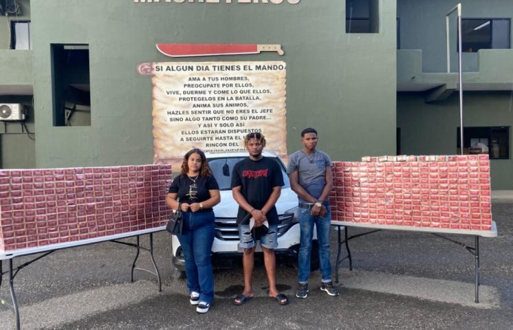 Detienen a tres personas por contrabando de 91 mil cigarrillos en Mao