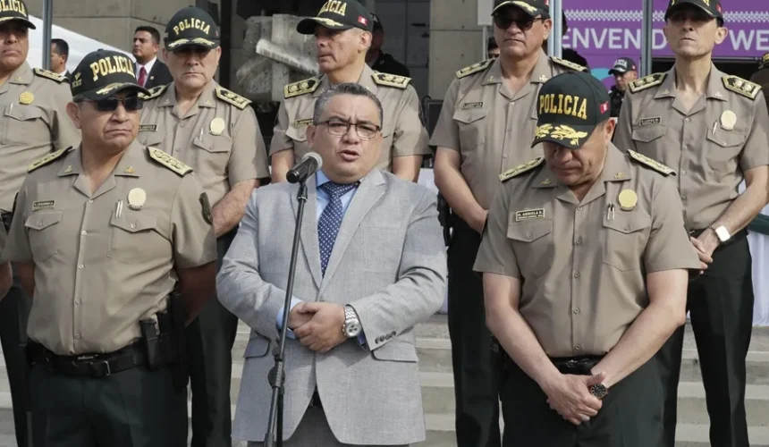 Difunden audios de presunto soborno que implican al ministro de Justicia de Perú