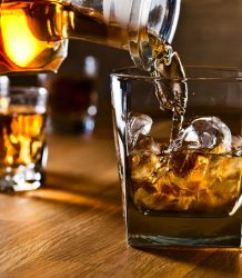 DGII anuncia aumento de impuestos a alcoholes y cigarrillos para octubre-diciembre de 2025