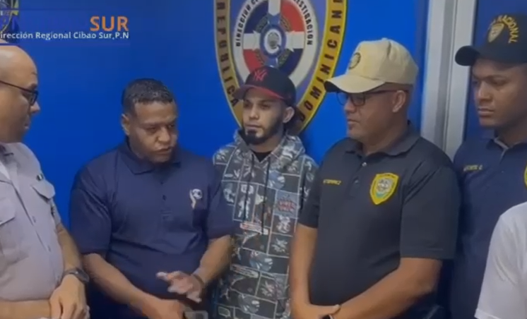 Se entrega “Pecu”, acusado de intento de homicidio en Bonao