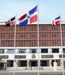 Legisladores trabajarán en nueva ley de embargos tras anulación del Tribunal Constitucional