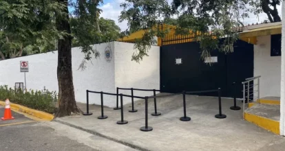 Venezuela reanuda servicios consulares en RD tras más de un año suspendidos