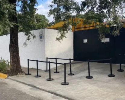 Venezuela reanuda servicios consulares en RD tras más de un año suspendidos