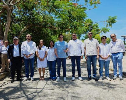 David Collado deja iniciada reconstrucción plaza de vendedores en Río San Juan