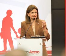 Raquel Peña anuncia construcción de carretera del Ámbar con recursos del presupuesto complementario