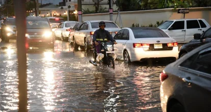 Vaguada continuará provocando lluvias; alerta por posibles inundaciones