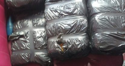 Confiscan ocho pacas de presunta marihuana en Azua