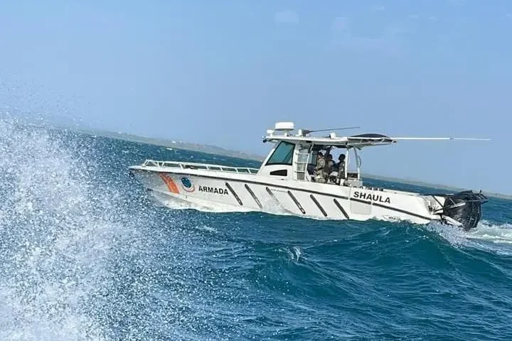 Rescatan con vida pescador reportado desaparecido hace seis días en Sosúa