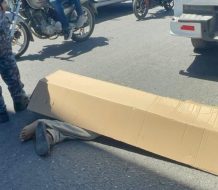 Hombre de 64 años se quita la vida al lanzarse de puente en Circunvalación de Santiago