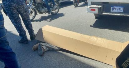 Hombre de 64 años se quita la vida al lanzarse de puente en Circunvalación de Santiago