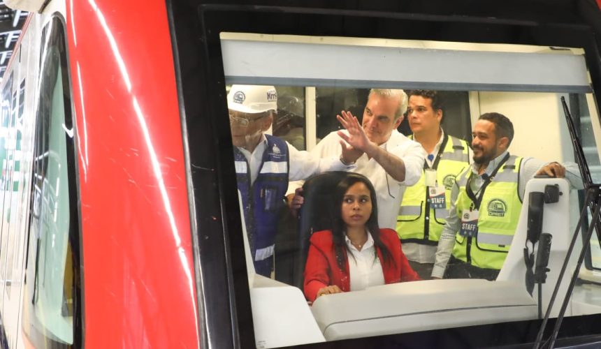 Abinader realiza recorrido exitoso durante prueba dinámica en Línea 2C del Metro de Santo Domingo