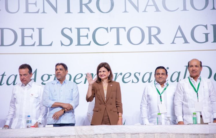 Raquel Peña reafirma compromiso del Gobierno con duplicar exportaciones agropecuarias al 2036
