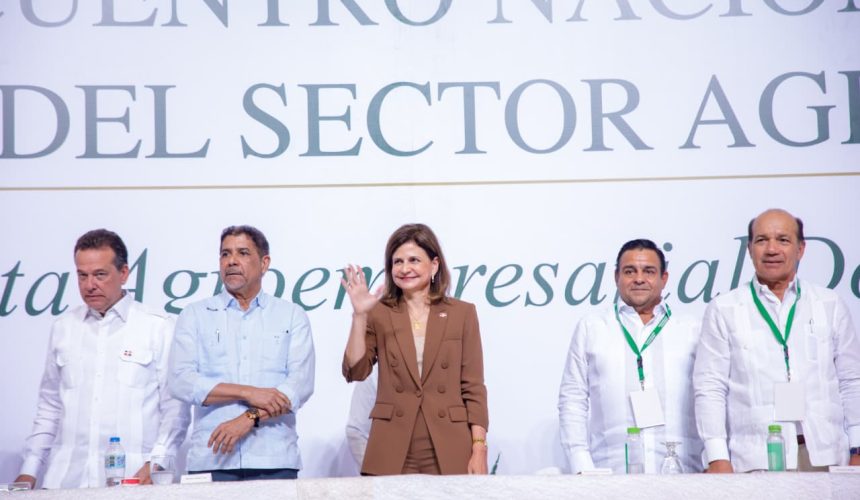 Raquel Peña reafirma compromiso del Gobierno con duplicar exportaciones agropecuarias al 2036