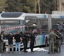 Al menos 6 muertos en un ataque a tiros en Jerusalén