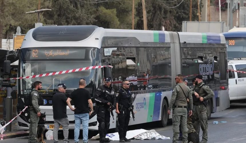 Al menos 6 muertos en un ataque a tiros en Jerusalén