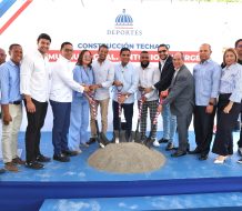 Kelvin Cruz da primer palazo para construcción de techado Multiuso en el sector de Honduras, DN