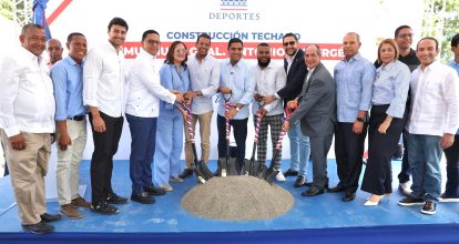 Kelvin Cruz da primer palazo para construcción de techado Multiuso en el sector de Honduras, DN