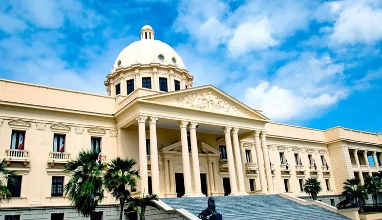 Poder Ejecutivo somete al Senado modificación a la ley de bonos soberanos