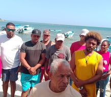 Vendedores de Playa Buen Hombre en Montecristi denuncian ciudadana rusa pretende desalojarlos