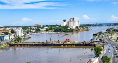 Cierran el Puente Flotante este sábado por paso de embarcación