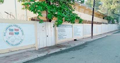 Resultan intoxicados al menos 14 estudiantes en Mao