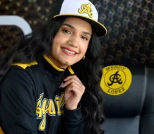 Miluxi López elegida madrina oficial de las Águilas Cibaeñas