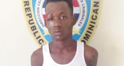 Apresan a uno de cinco antisociales por robo a comercio de la carretera Villa Mella Yamasá