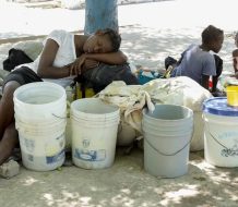 Las bandas armadas dejan sin comida a miles de personas en el centro de Haití
