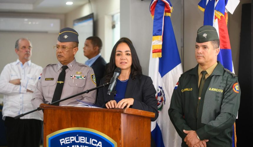 Faride Raful dice iniciarán plan de desarme a la población a partir de octubre de este año