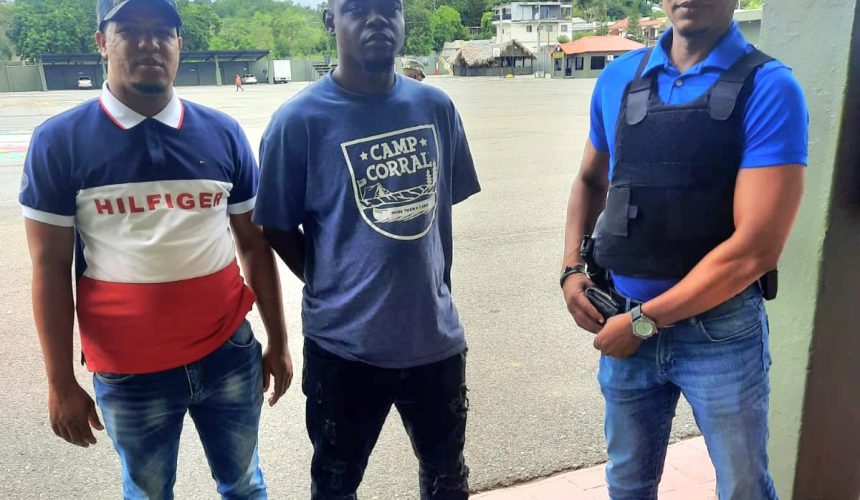 Arrestan en Mao hombre que era buscado por tráfico de indocumentados