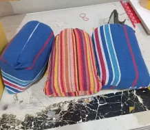 Confiscan nueve hamacas llenas de presunta cocaína en el AILA con destino a España