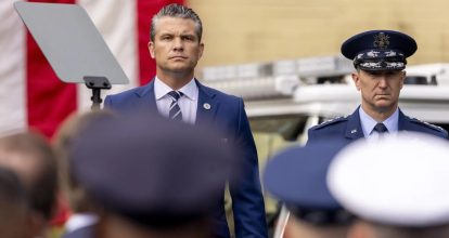 EE.UU anuncia que recuperará el «estándar masculino» en el Ejército sin gordos ni barbudos