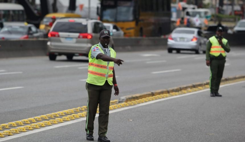 Compras y Contrataciones suspende licitación de la Digesett para compra de pitos