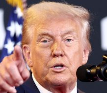 Trump demanda al The New York Times por difamación; exige 15 mil millones de dólares