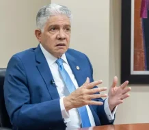 Ministro de Obras Públicas pide cuentas a Aerodom sobre apagón en el AILA