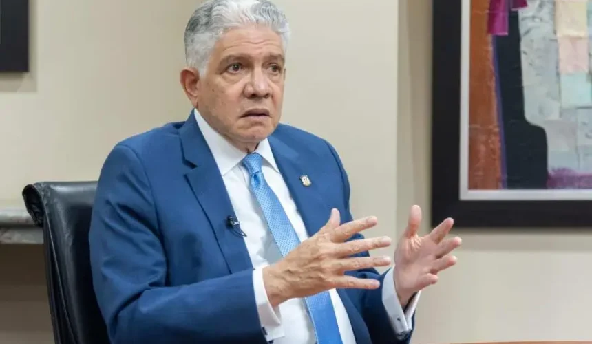 Ministro de Obras Públicas pide cuentas a Aerodom sobre apagón en el AILA