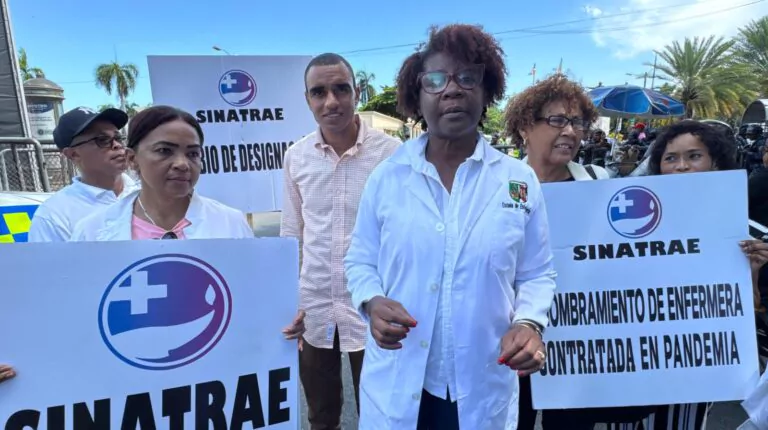 Enfermeras anuncian paro nacional de 24 horas para el 15 de septiembre