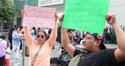 Sube a diez la cifra de muertos por la explosión de un camión de gas en Ciudad de México