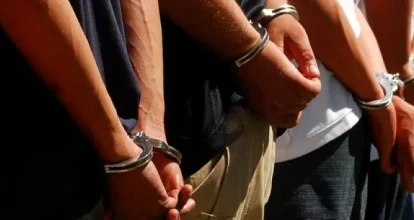 Tres policías y un marino son arrestados tras ser acusados de abusar sexualmente a una haitiana