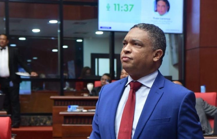 Yván Lorenzo tras multa a Aerodom por apagón: “Es una burla a la inteligencia del pueblo”