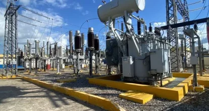 Falla en línea eléctrica deja sin energía a Monte Plata y comunidades vecinas