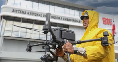 Drones del 9-1-1 se preparan para apoyar asistencia de efectos de tormenta Melissa