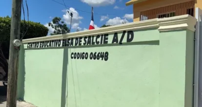 Intoxicación por pesticidas afecta a maestros y alumnos en escuela de Villa Riva