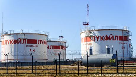 Los precios del petróleo se disparan tras nuevas sanciones de EE. UU. contra Rusia
