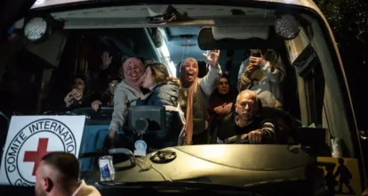 Llegan a Palestina 250 rehenes liberados por Israel; ya van 1,968